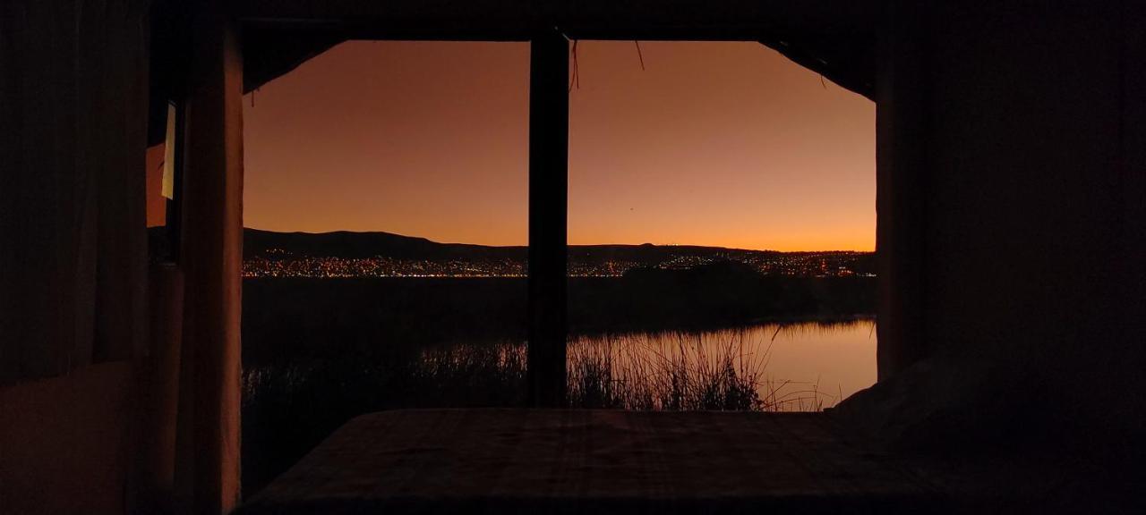 Los Uros Puno Exteriér fotografie